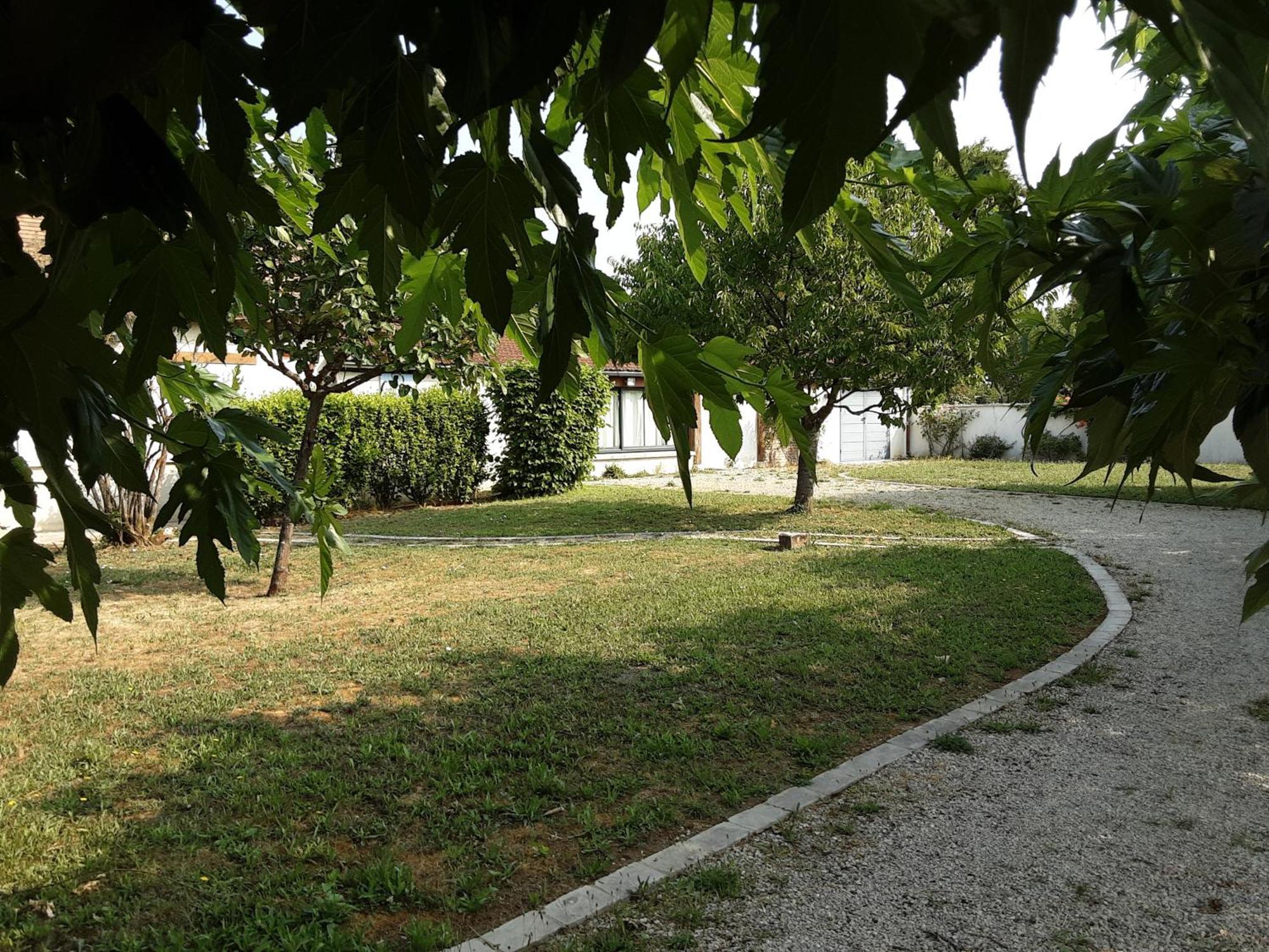 Les Annexes Verdun-sur-le-Doubs Exterior foto