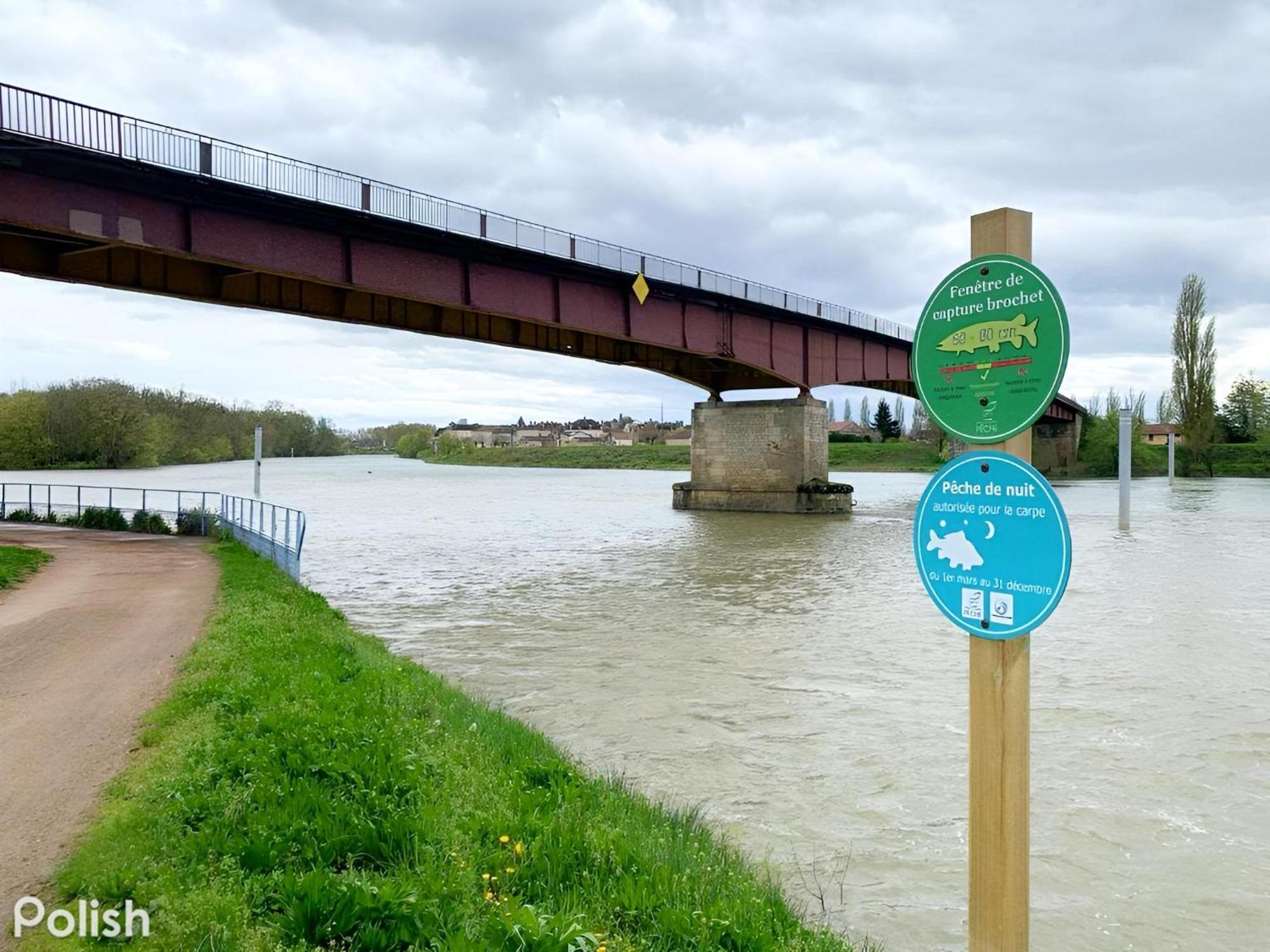 Les Annexes Verdun-sur-le-Doubs Exterior foto